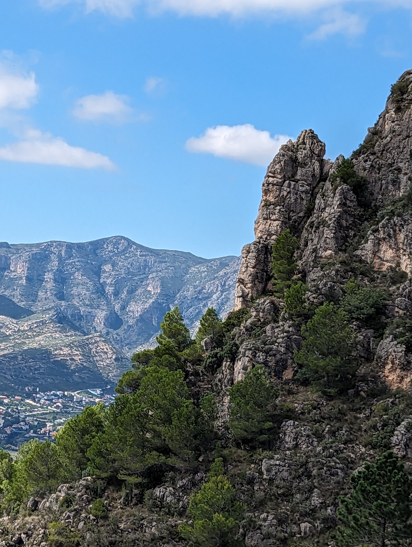 Local hiking Marxuquera